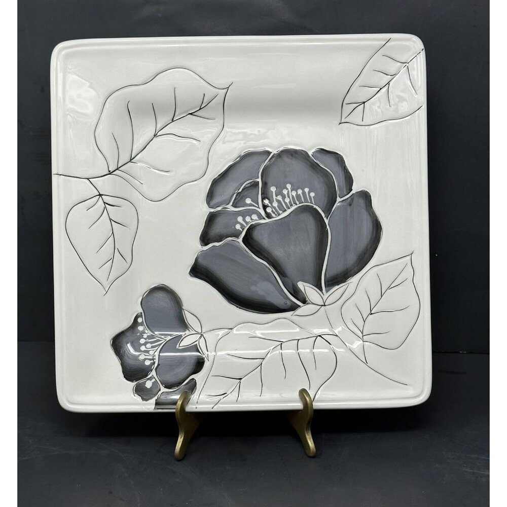 LAURIE GATES ANNA BLOOM BLACK Square Salad Luncheon Plate ~ Black Gray Flowers